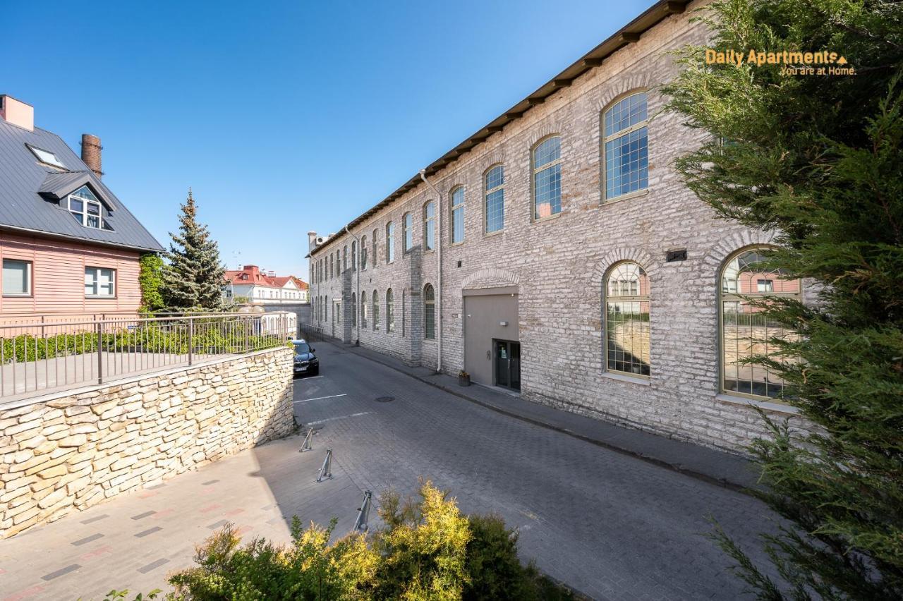 Daily Apartments - Duplex Apartment Талин Екстериор снимка